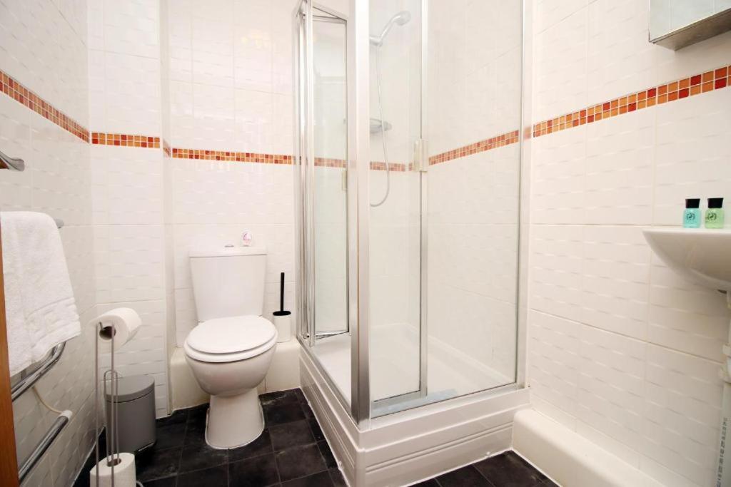 Observatory 2 Bedroom Apartment Overlooking Beach Swansea Exterior foto