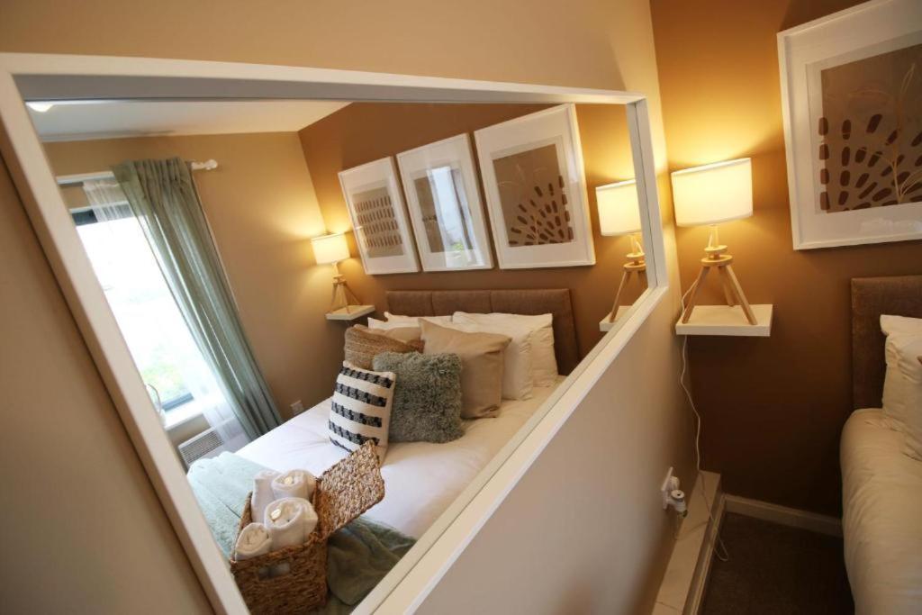 Observatory 2 Bedroom Apartment Overlooking Beach Swansea Exterior foto